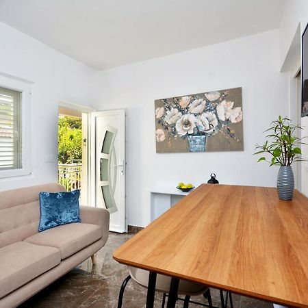 Apartment 'Mimo' In Milna - Hvar Exteriör bild